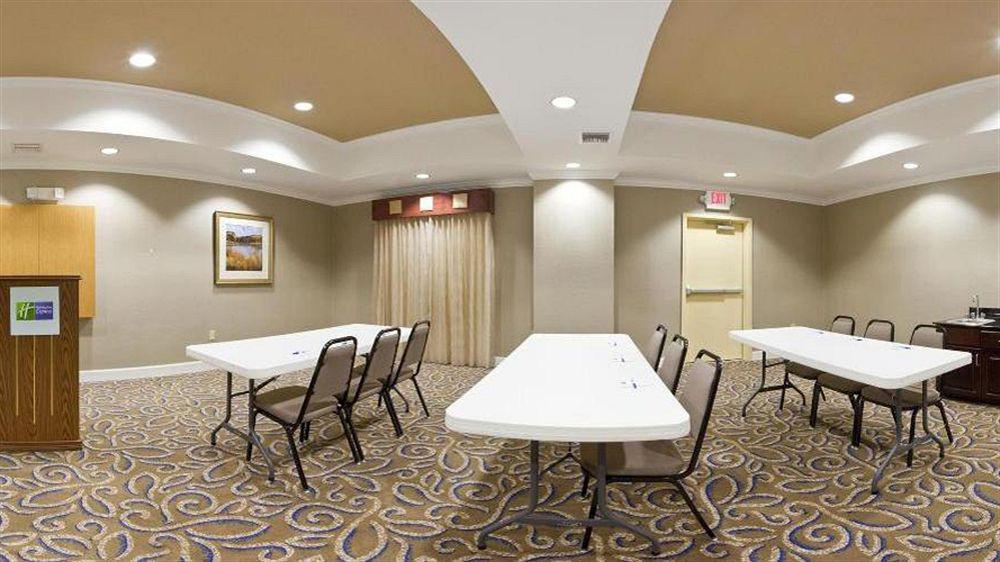 Holiday Inn Express - Andalusia By Ihg Exterior photo