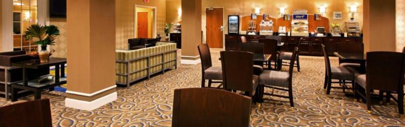 Holiday Inn Express - Andalusia By Ihg Exterior photo
